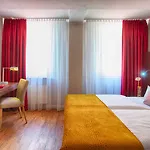 Leonardo Center Hotel 4*