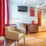 Hotel Leonardo Center