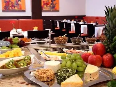 Leonardo Center Отель 4*