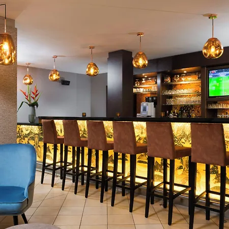 Leonardo Center Hotel 4*