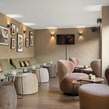 Leonardo Center Hotel 4*