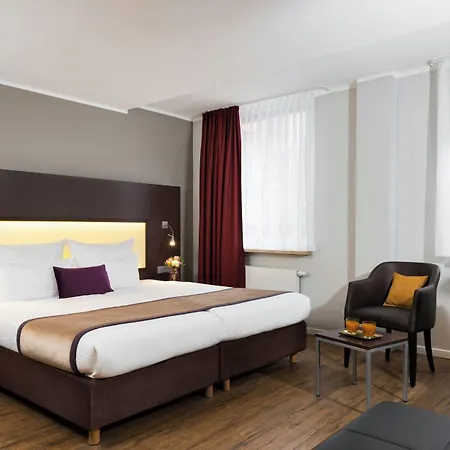 Leonardo Center Hotel 4*