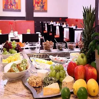 ليوناردو مركز مدينة 4*