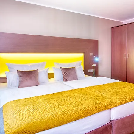 Leonardo Center 4* Mnichov