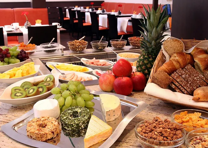 Leonardo Center 4* מינכן