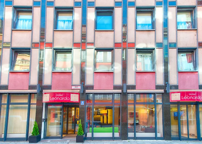 מלון Leonardo Center