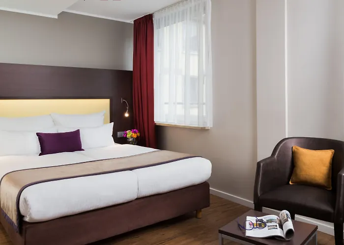 Leonardo Center 4* מינכן