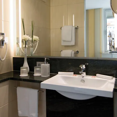 Leonardo Center München