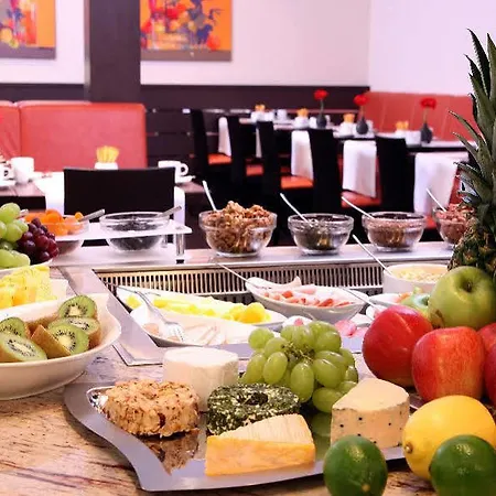 Leonardo Center München